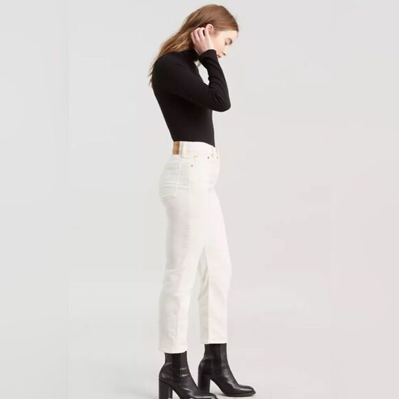 Levi’s Wedgie Straight white Corduroy Pants 24 - Picture 1 of 9